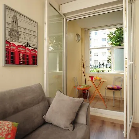 דירה Grosso Five Stars Holiday House ניס